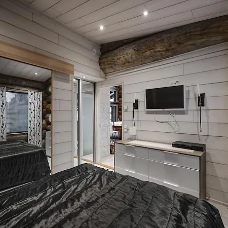 Willa Magnificent In The Peace Of Nature *