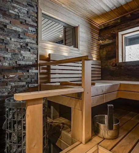 Vila Magnificent In The Peace Of Nature